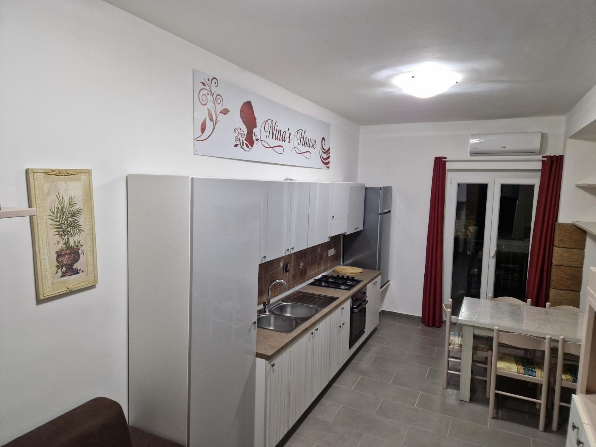 Nina'S House 2 A 300 Metri Dal Mare Leilighet Santa Caterina Dello Ionio Marina Eksteriør bilde